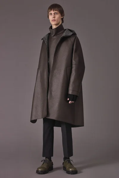 Look 3